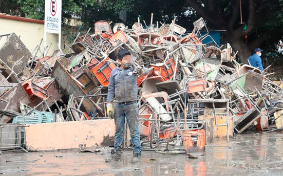 Escuelas de Tula pierden Mobiliario