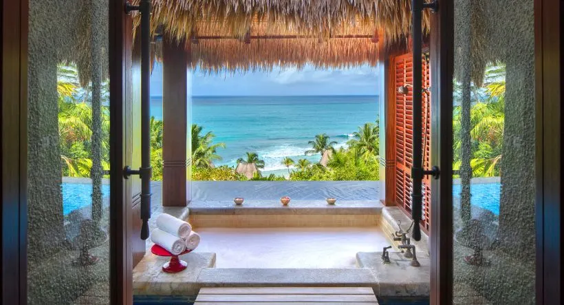 Anantara Maia Seychelles Villas - Agencia de viajes 100% a medida. Contáctanos al 93 414 16 06. Conocemos los destinos en primera persona. Encuentra los destinos más exclusivos y de moda del momento. Viajes de lujo y Trato VIP. La mejor selección hotelera. Asesoramiento personalizado según tus preferencias. Crea tu viaje a medida y vive una experiencia única. Más de 10 años de experiencia en el sector del turismo de lujo.