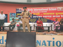 साइबर अपराध से बचाव और यातायात जागरूकता पर अमरोहा पुलिस की पाठशाला