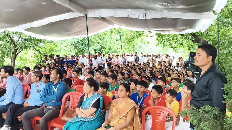 "राज्य मंत्री श्री के.पी. मलिक ने सभी से एक पौधा अवश्य लगाने का आग्रह किया