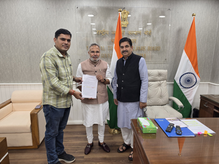 कानपुर देहात के व्यापारियों की समस्याएं दिल्ली तक पहुंचीं, चेयरमैन सुनील सिंघी से मुलाकात