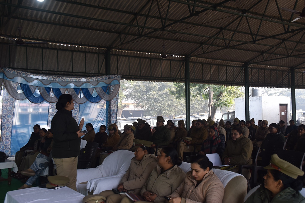 मिशन शक्ति–5.0 के तहत अमरोहा पुलिस लाइन में जागरूकता सत्र आयोजित।