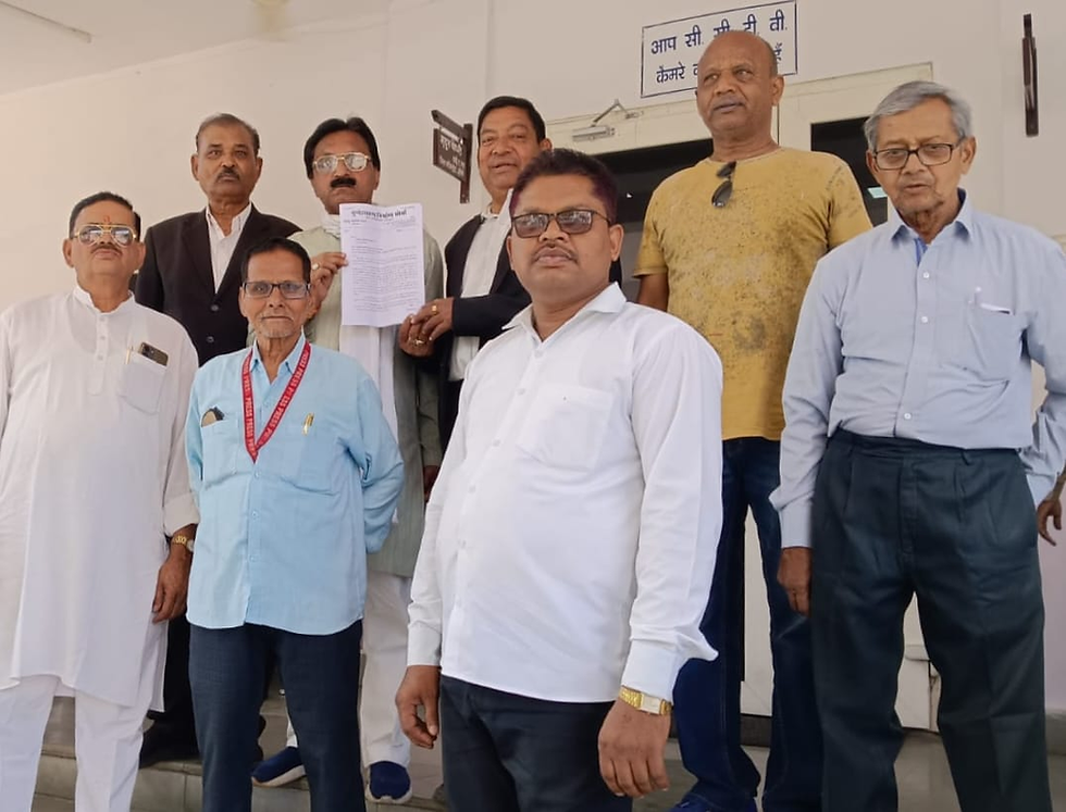 झांसी: मेडिकल कॉलेज में डॉक्टरों और उपकरणों की भारी कमी, बुंदेलखंड निर्माण मोर्चा ने CM को भेजा ज्ञापन