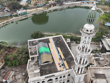 वाराणसी में ईद की नमाज सकुशल संपन्न, जामा मस्जिद में उमड़ा जनसैलाब और दिखा भाईचारे का संदेश