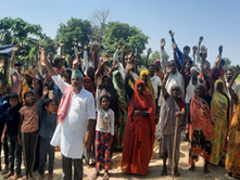 झाँसी: 200 की आबादी अब भी अंधेरे में, आज़ादी के 75 साल बाद भी नहीं पहुंची बिजली