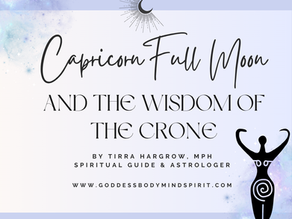 Capricorn full moon wisdom and crone goddess blog graphic with crescent moon and goddess symbol on purple starry background by Goddess Body Mind Spirit