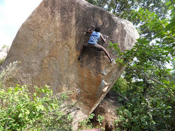 hampi boulder