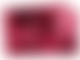VIVA MAGENTA: THE COLOR OF THE YEAR BRINGS OUT THE EYES