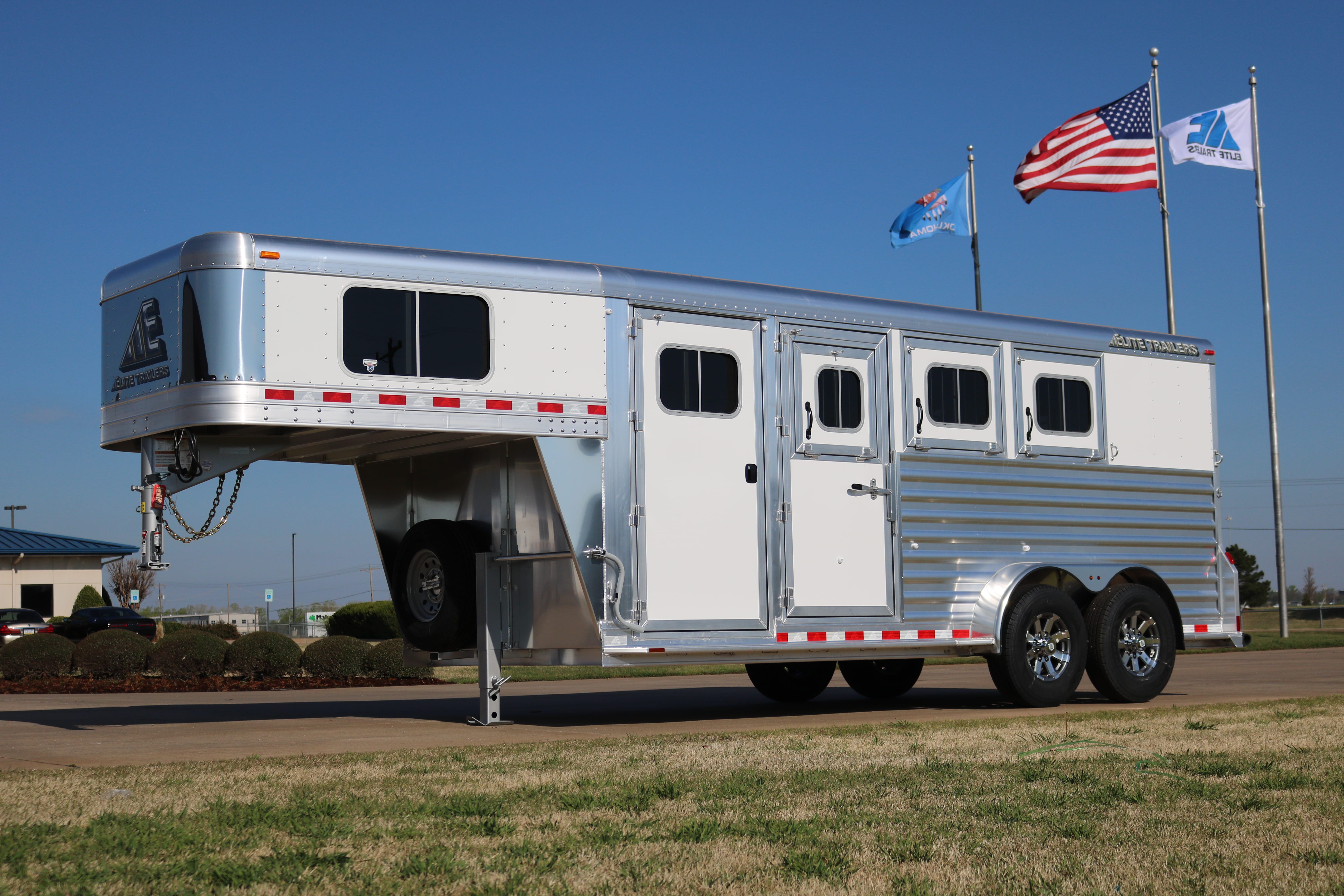 Elite Mustang Harrison Trailers