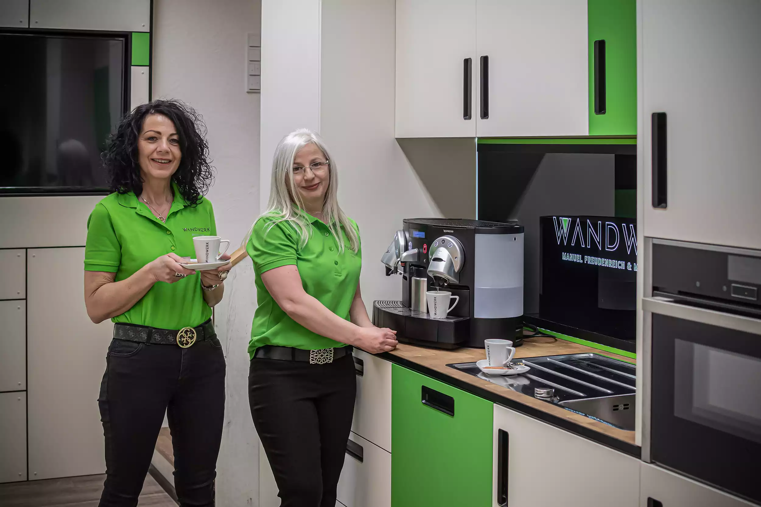 Team Herzlichkeit WANDWERK.webp