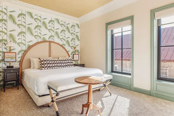 649c264ffe544ddabf4a0996_Palmeto Jack Robert Bed with bench- Deluxe King.webp