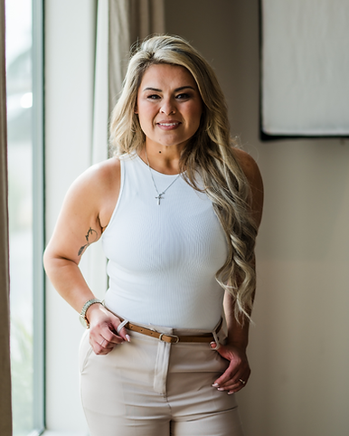 Contact Gina of Impressive GLow Spray Tan and Teeth Whitenig Training