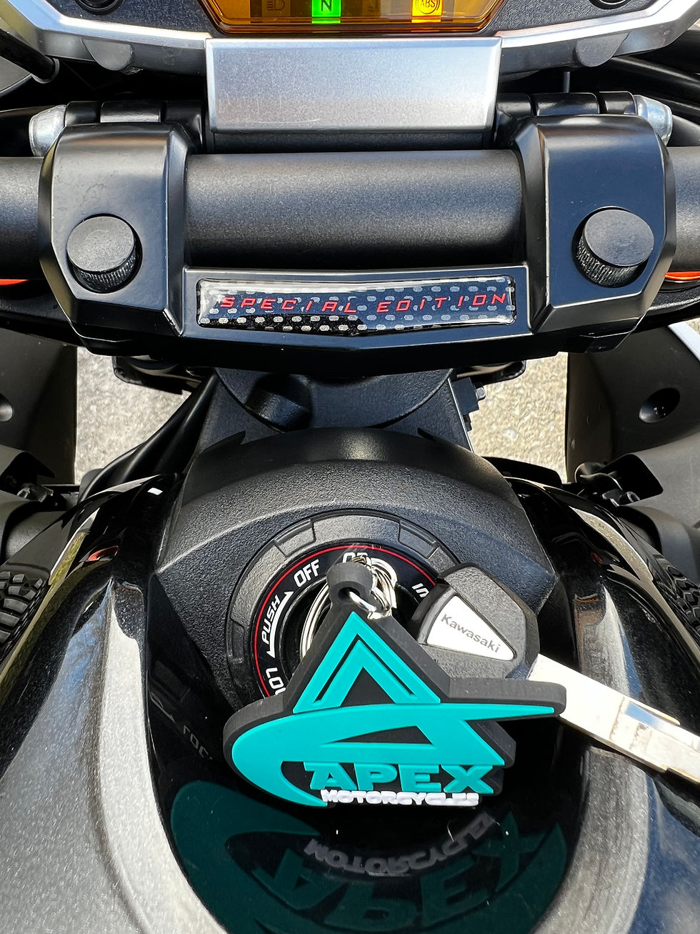 Thumbnail: Kawasaki Z1000 Special Edition