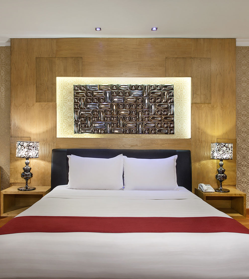 Sahati Hotel lobby