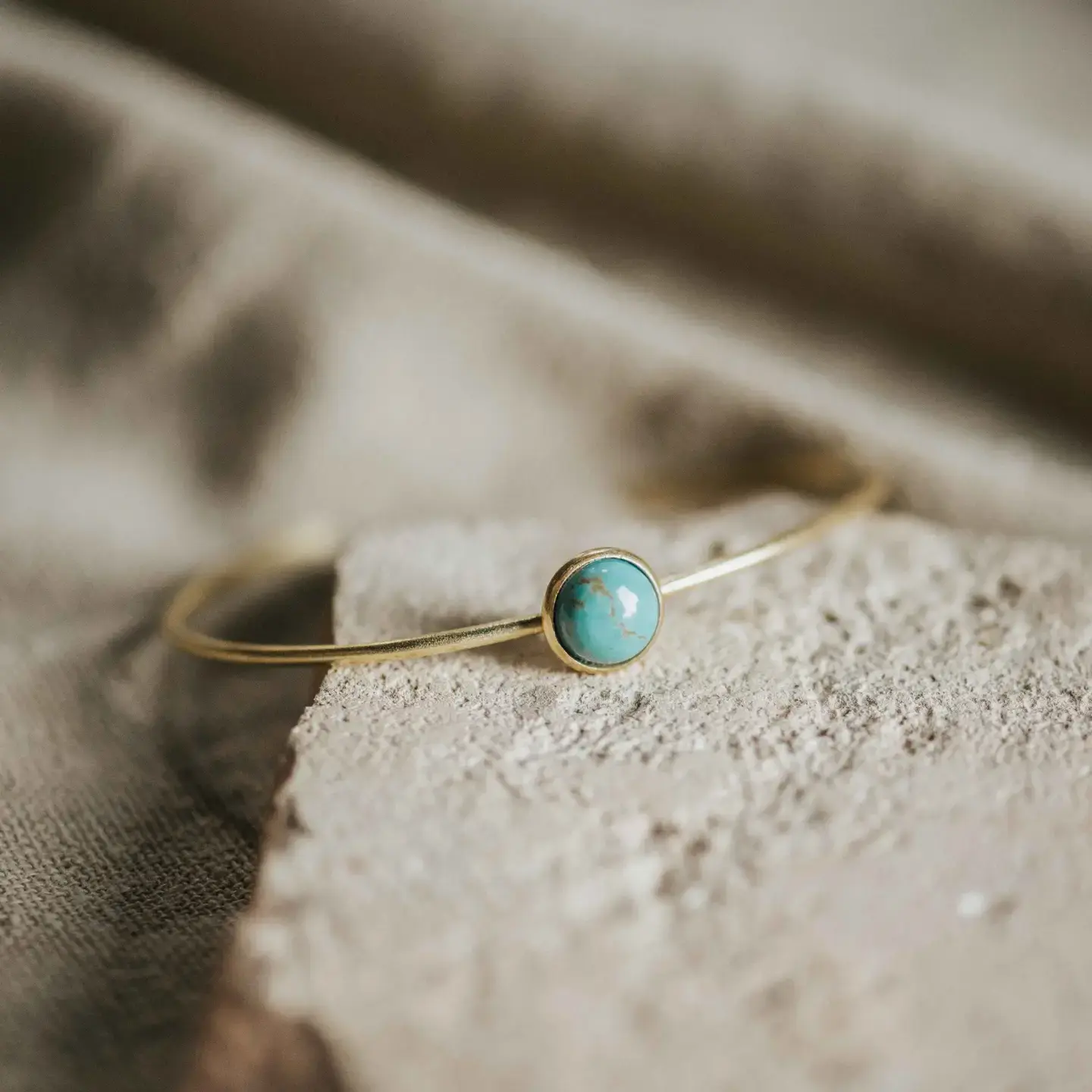 Hyalite Stacker // Turquoise 8mm