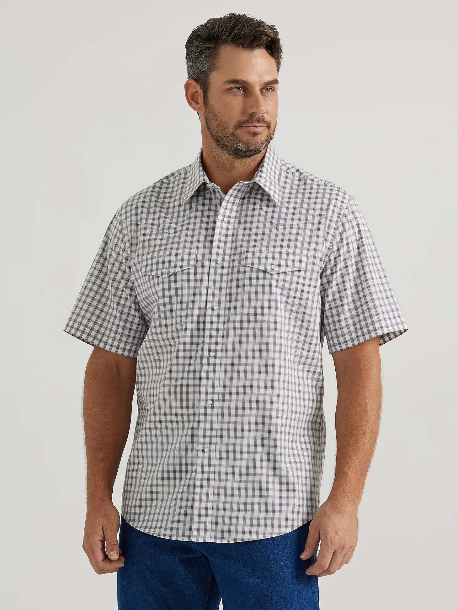 MEN'S WRINKLE RESIST SHORT SLEEVE WESTERN SNAP PLAID SHIRT IN ROCK GREY WINDOW