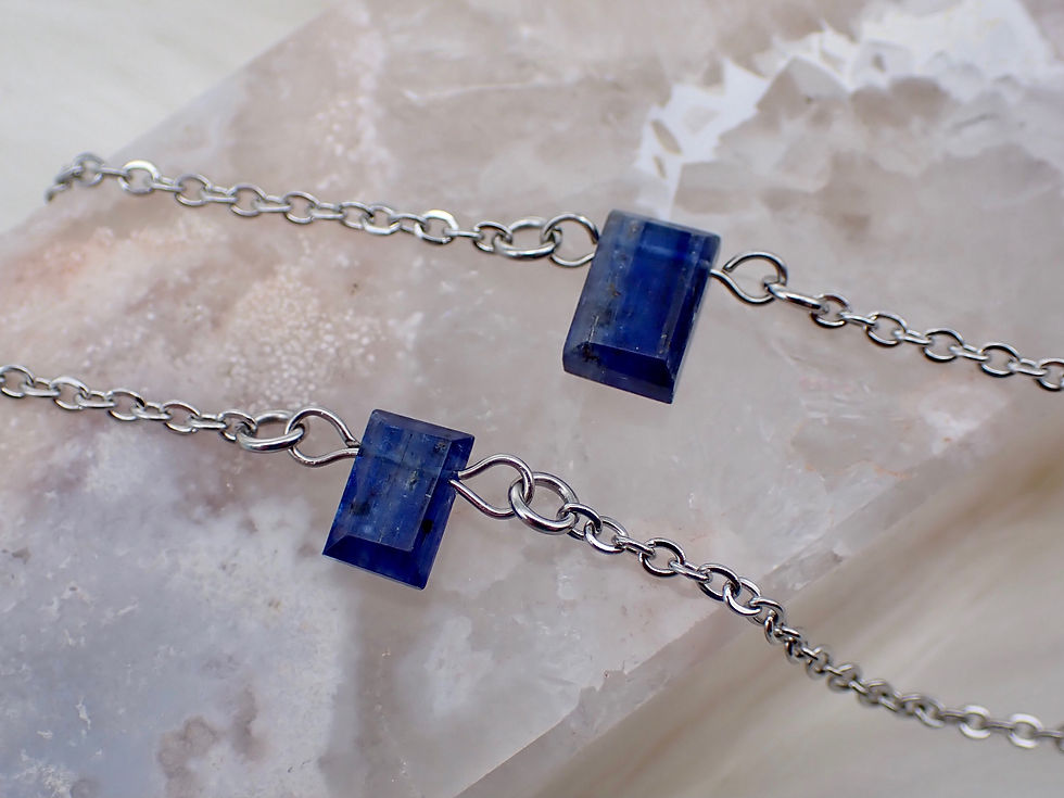 Thumbnail: Blue Kyanite Faceted Bar Necklace 