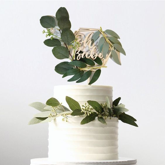 gâteau de baby shower avec eucalyptus