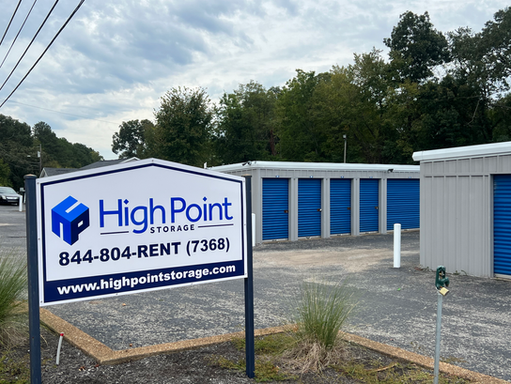 High Point Storage property in McKenzie, TN, featuring drive-up self-storage units, fully fenced for security, with 24/7 access.