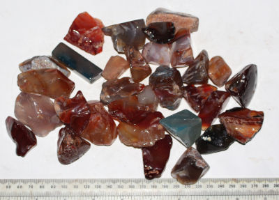 Brazilian Agate semi tumbled - 750 grammes (bag13)