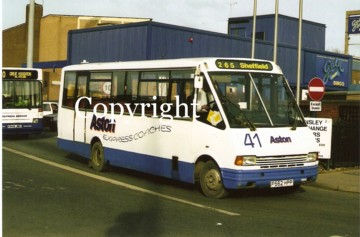 Aston Expressway F562HPP (o/s)