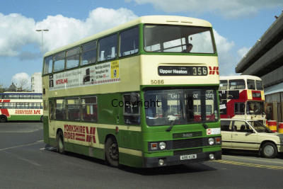 Yorkshire Rider No. 5086 A86KUM (n/s 352)