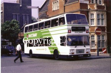 Maidstone & District No. 5444 GKE444Y