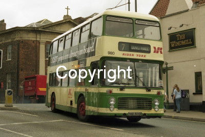 Yorkshire Rider No. 980 SWW305R (o/s 7)