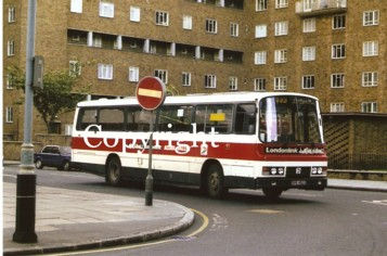 Alder Valley No. 1122 RPB952X