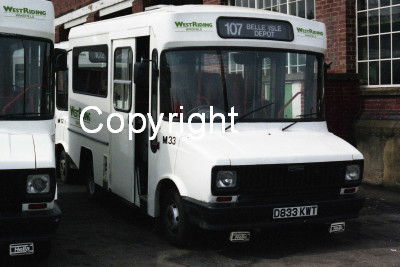West Riding Group (C) No. M33 D833KWT (107 o/s)