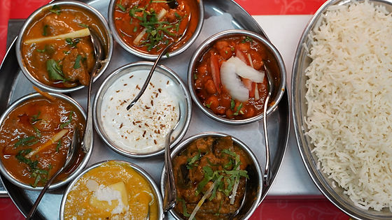 123 Vegetarisches Thali für 2 Personen - A,C,D,J