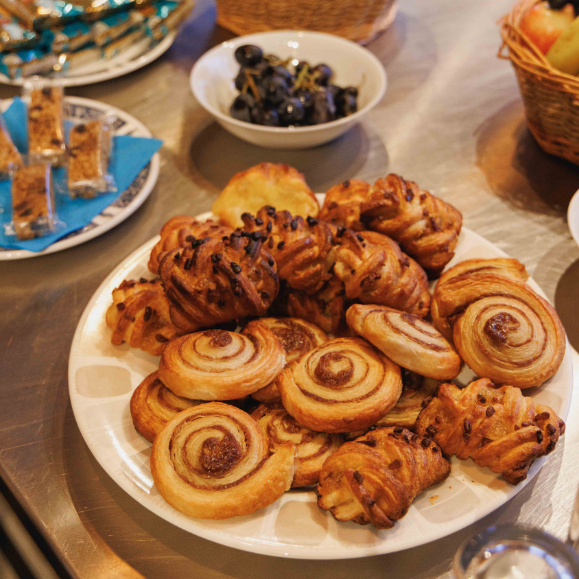 Business Breakfast: How to Use Micro Habits to Improve Your Wellbeing