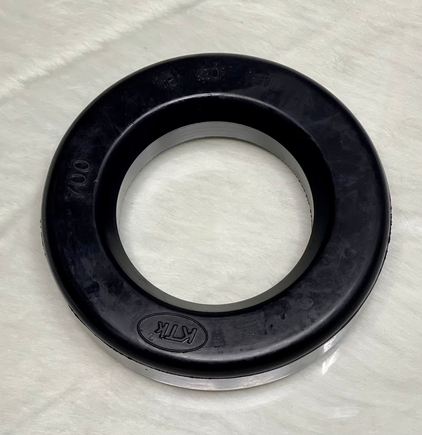 ลูกยางโดนัท