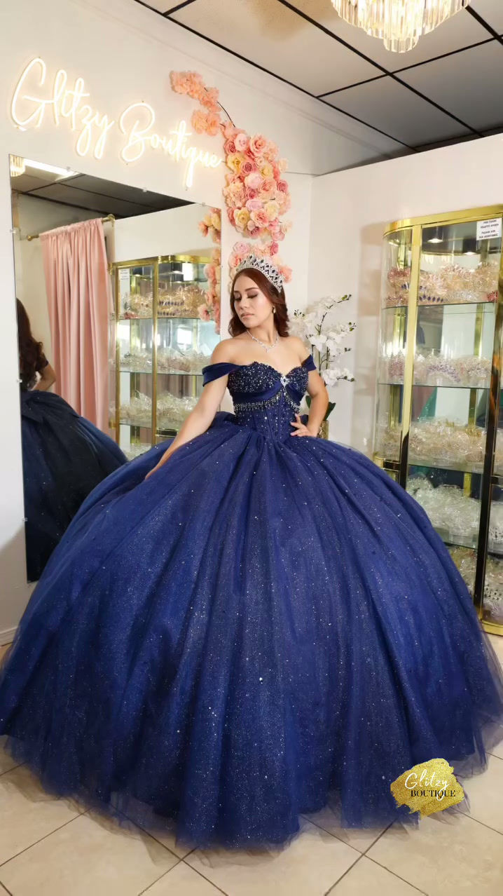 Thumbnail: Sophia Gown NAVY SIZE 4