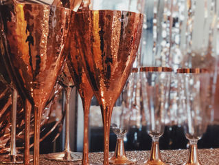 How to Host an Amazing New Years Eve Bash