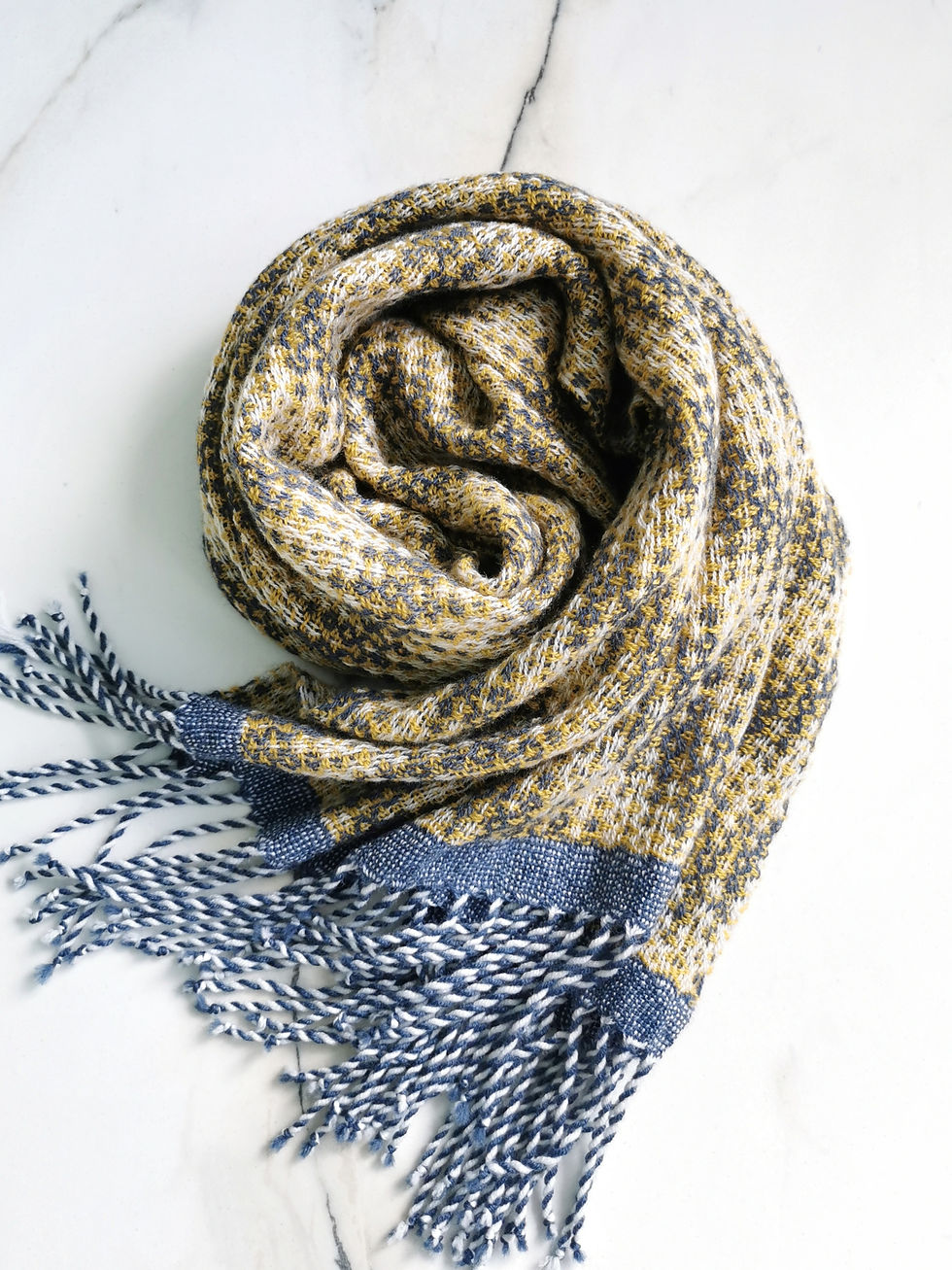 縮圖：貂絨美麗諾羊毛披肩