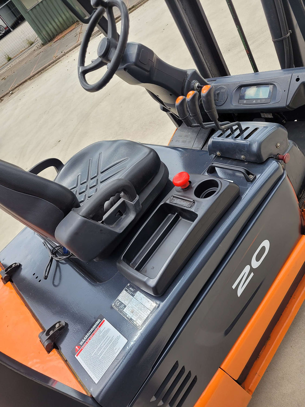 Thumbnail: Heftruck Doosan  B20T  bj 2013 freelift sideshift