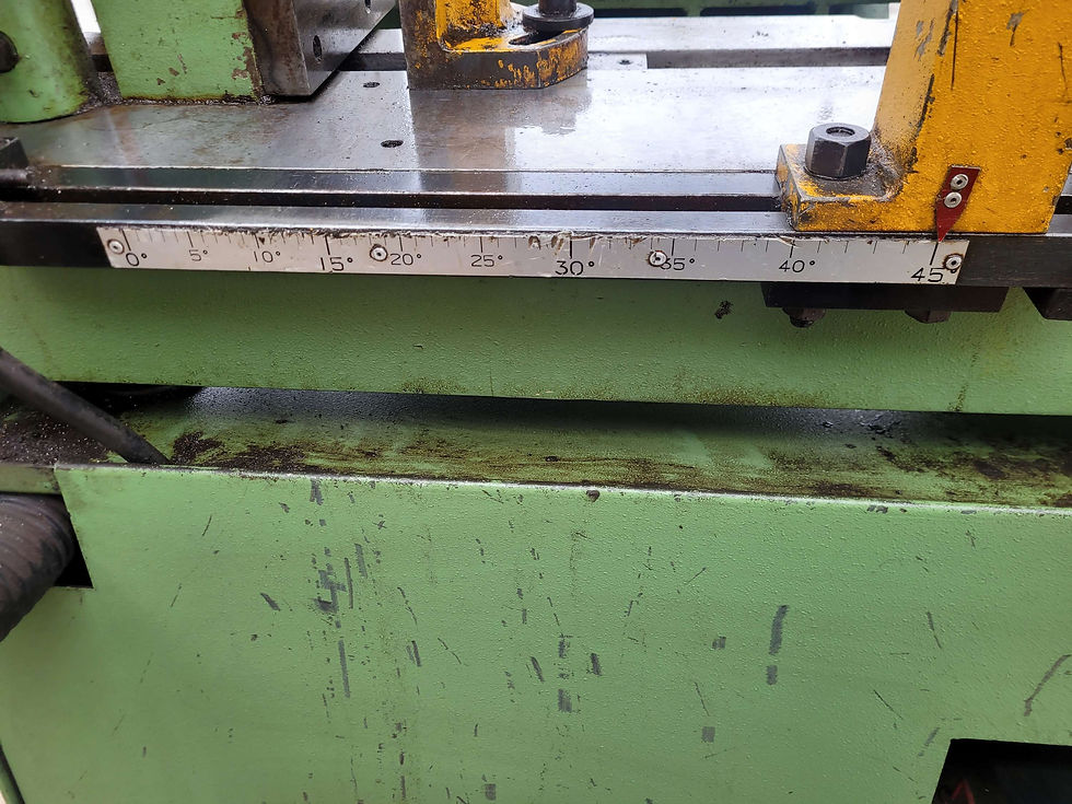 Thumbnail: Sabi Lintzaag 250 hydraulisch