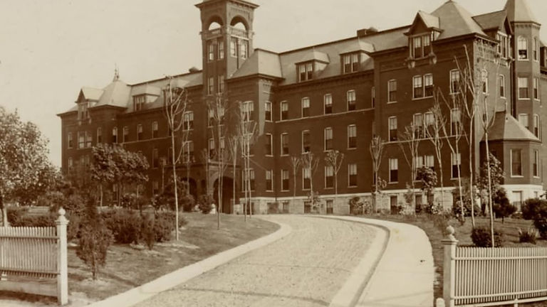 A schoolyard landscape with roots in St. Louis's long battle against tuberculosis.
