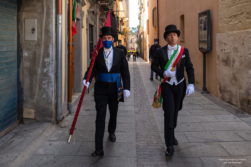 Il Presidente dell'Arciconfraternita e l'Alternos si recano nella chiesa di Sant'Efisio a Stampace