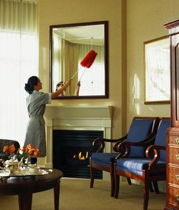 Why delegating the cleaning of your house or offices to experts?