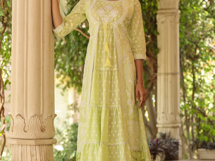 Sassy & Sophisticated: Western Dress for Women Styles to Try