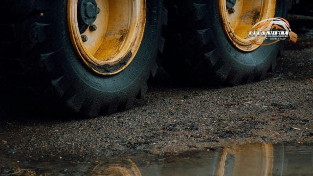 how to rent heavy equipment guide 2026