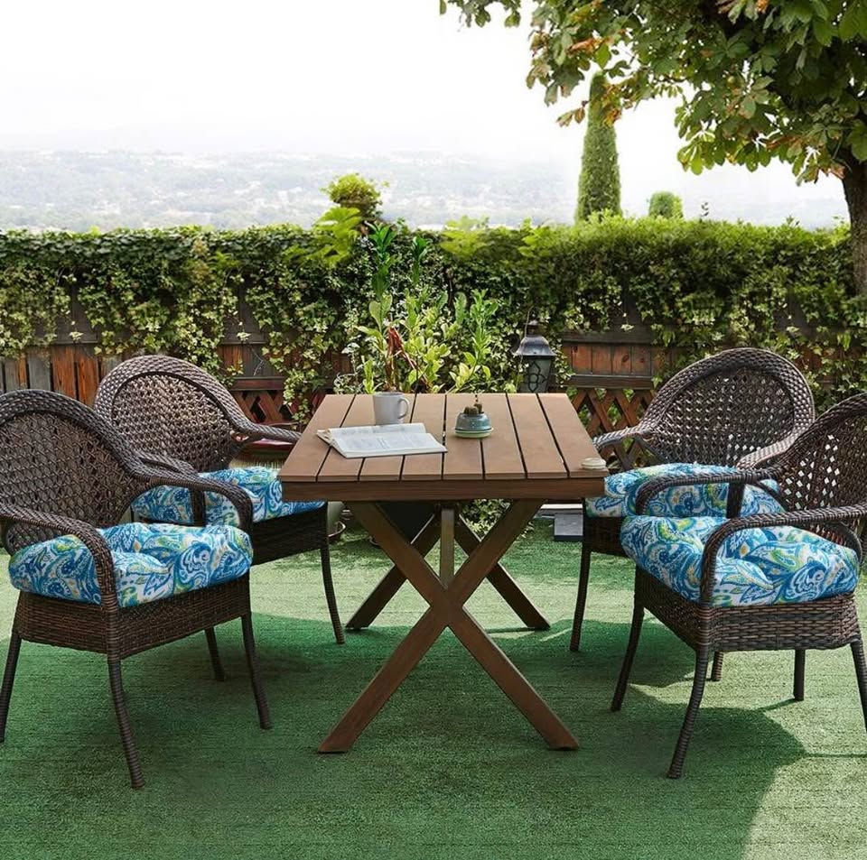 Patio Chair Cushions | Set of 6 Blue Paisley Tufted Pads(E06)