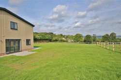 Offham Development Side Garden
