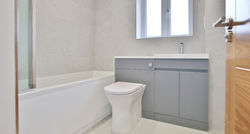 Goodworth Road - Bathroom