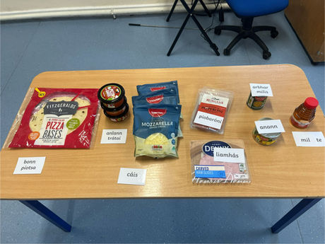 Ag cócaireacht i rang a 3 agus a 4