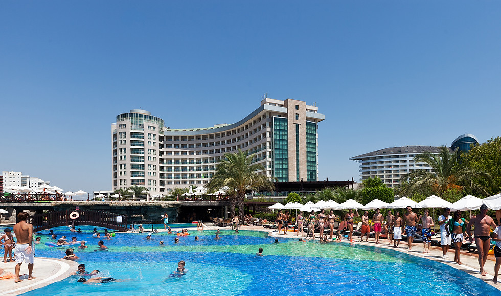 Sherwood Pool 01.jpg