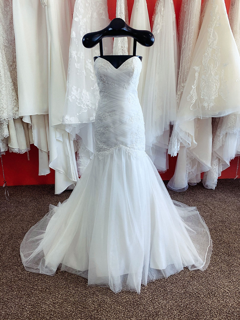 Thumbnail: HAVEN BY MAGGIE SOTTERO WEDDING DRESS/ SIZE 12