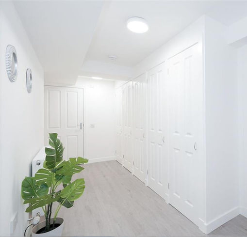 Screenshot 2021-06-23 at 16.03_edited.jpg